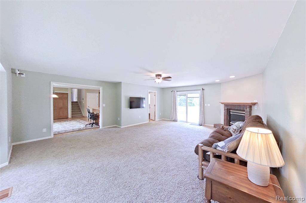 9100 Mayfred Drive, Pinckney, MI 48169 — Photo 10