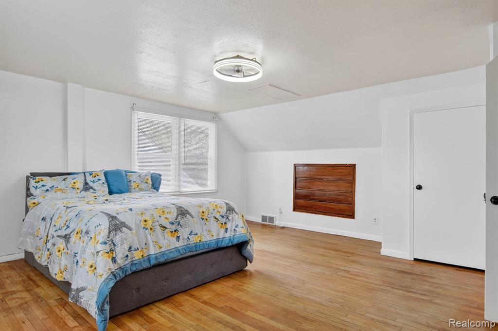 23125 Church Street, Oak Park, MI 48237 — Photo 26