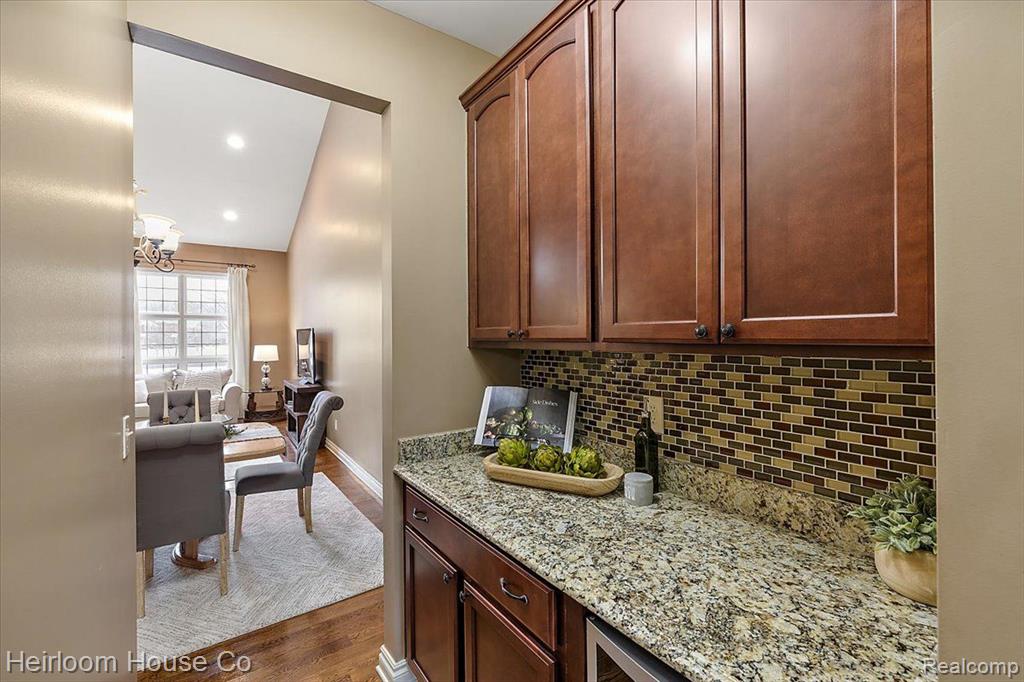 45926 S STONEWOOD Road, Canton, MI 48187 — Photo 11