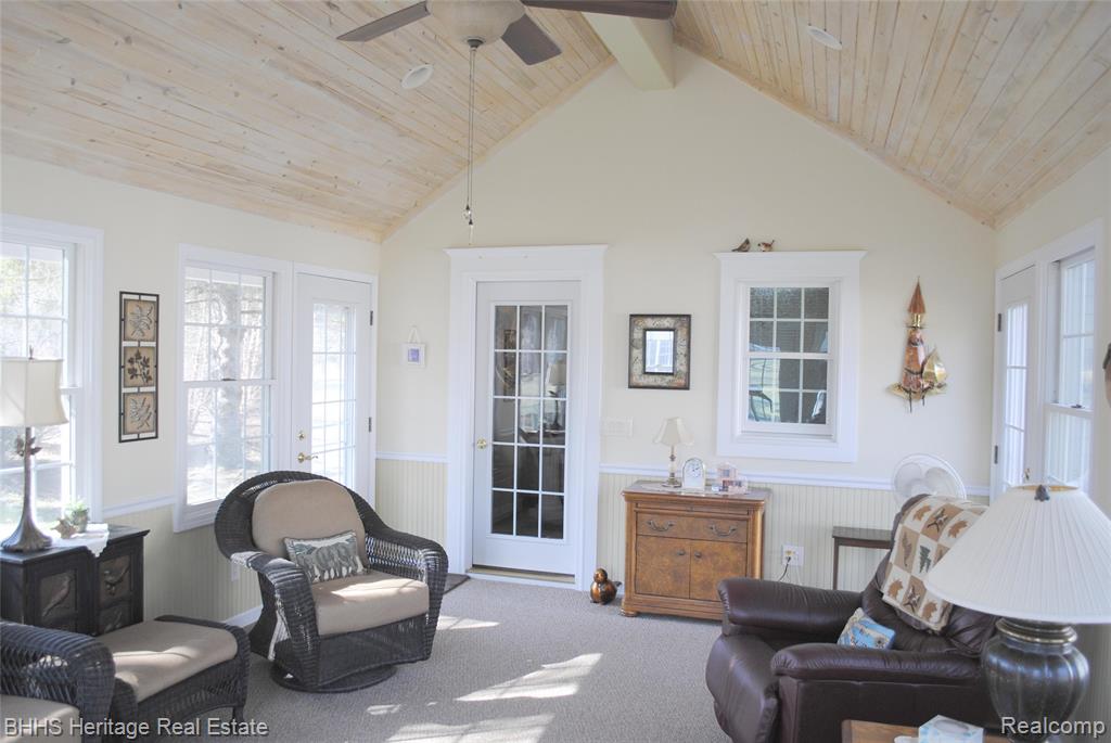 4450 Golf Club Road, Howell, MI 48843 — Photo 34