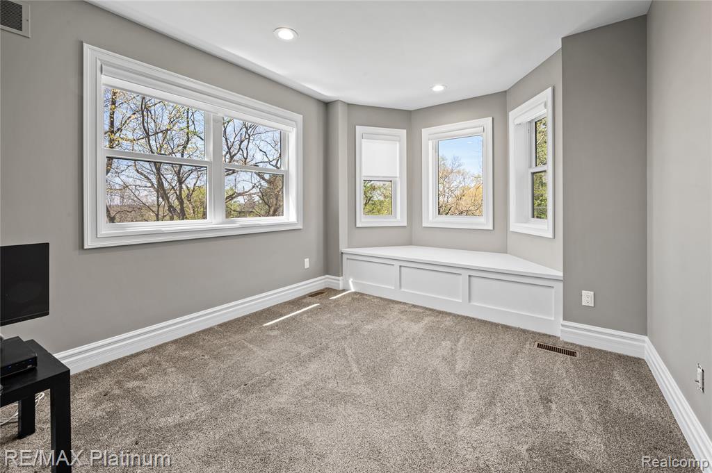 3705 High Hillcrest Drive, Howell, MI 48843 — Photo 26