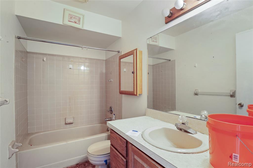 5200 Lin Hill Drive, Mundy, MI 48473 — Photo 25