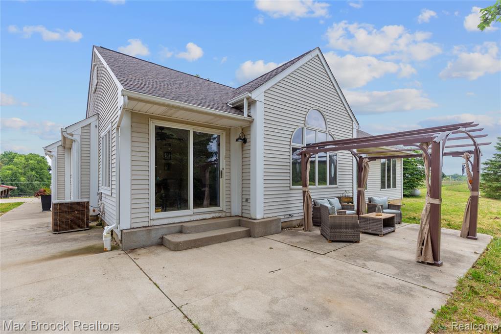 4536 Crandall Road, Howell, MI 48855 — Photo 47