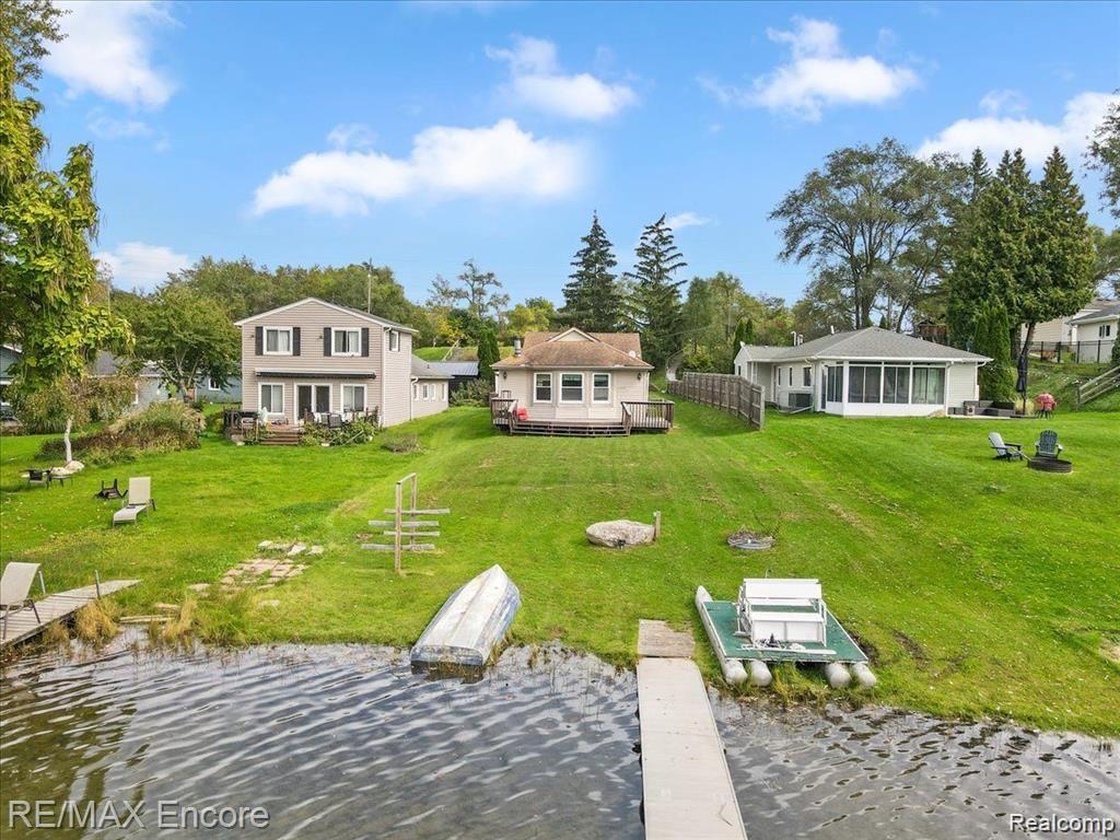 662 LAWSON Drive, Lake Orion, MI 48362 — Photo 32