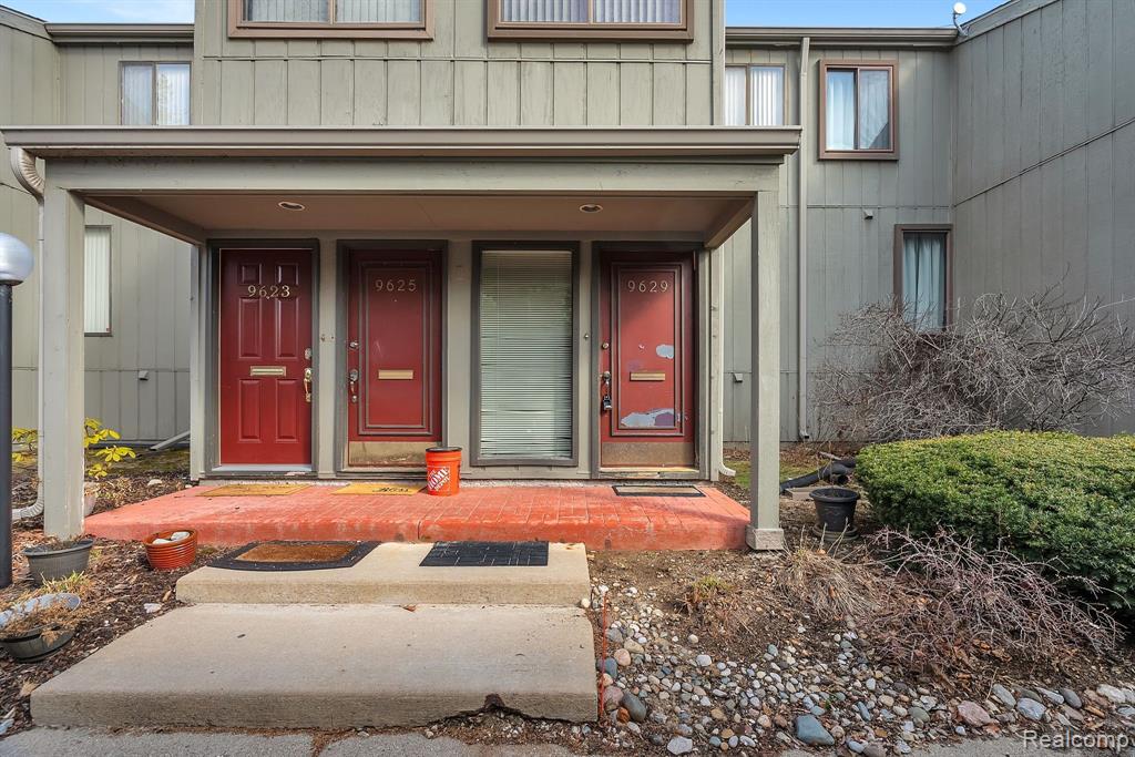 9629 HARBOUR COVE, Ypsilanti, MI 48197 — Photo 5