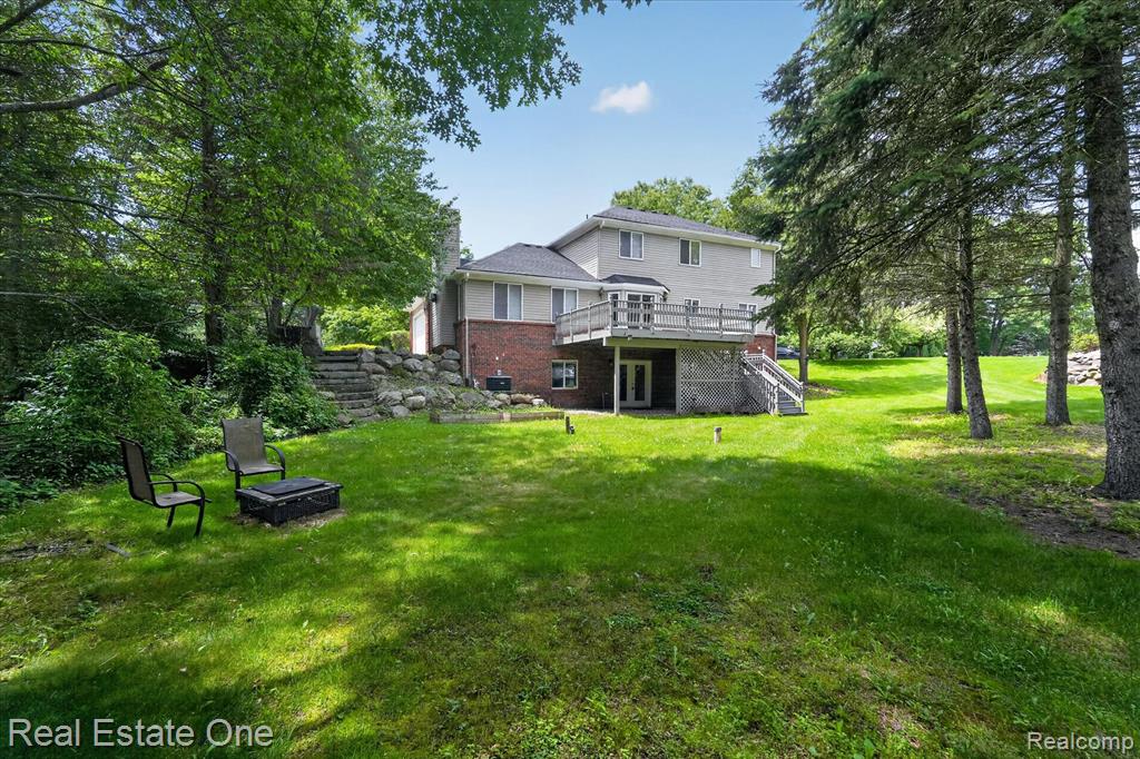 9610 Forest Ridge Drive, Clarkston, MI 48348 — Photo 63