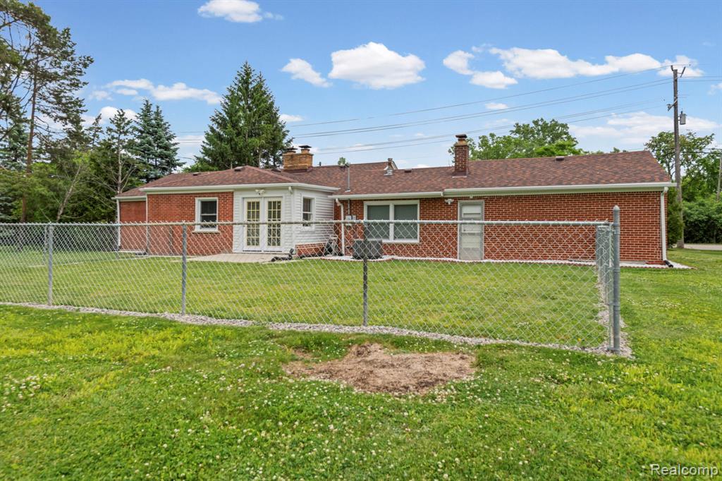 4165 Crooks Road, Troy, MI 48098 — Photo 25