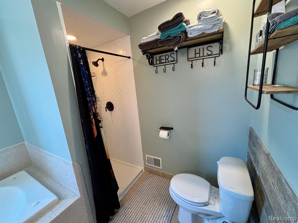 4860 CAMELOT Drive, Kimball, MI — Photo 13