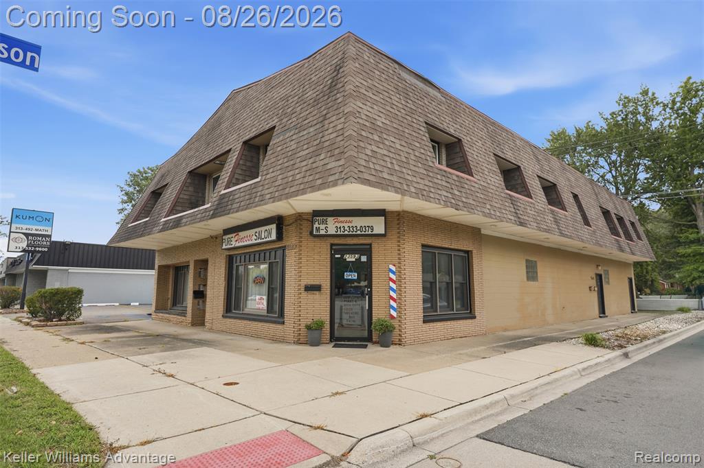23589 Van Born Road, Taylor, MI
