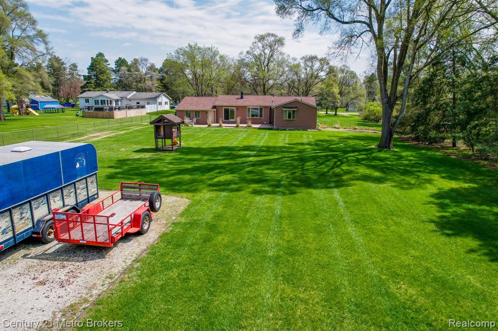 6043 N Gale Road, Davison, MI 48423 — Photo 30