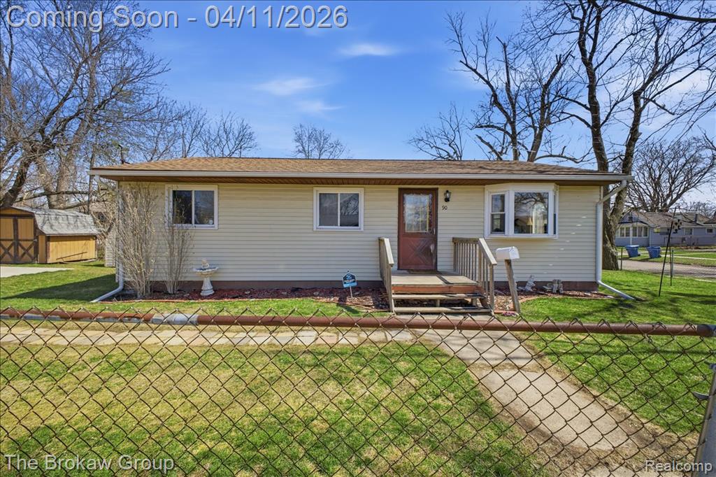 90 N Josephine Avenue, Waterford, MI 48328 — Photo 27