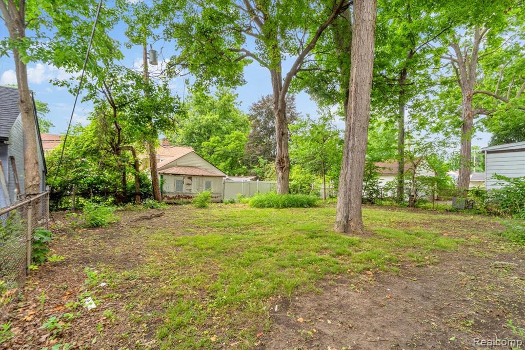 14145 Faust Avenue, Detroit, MI 48223 — Photo 18