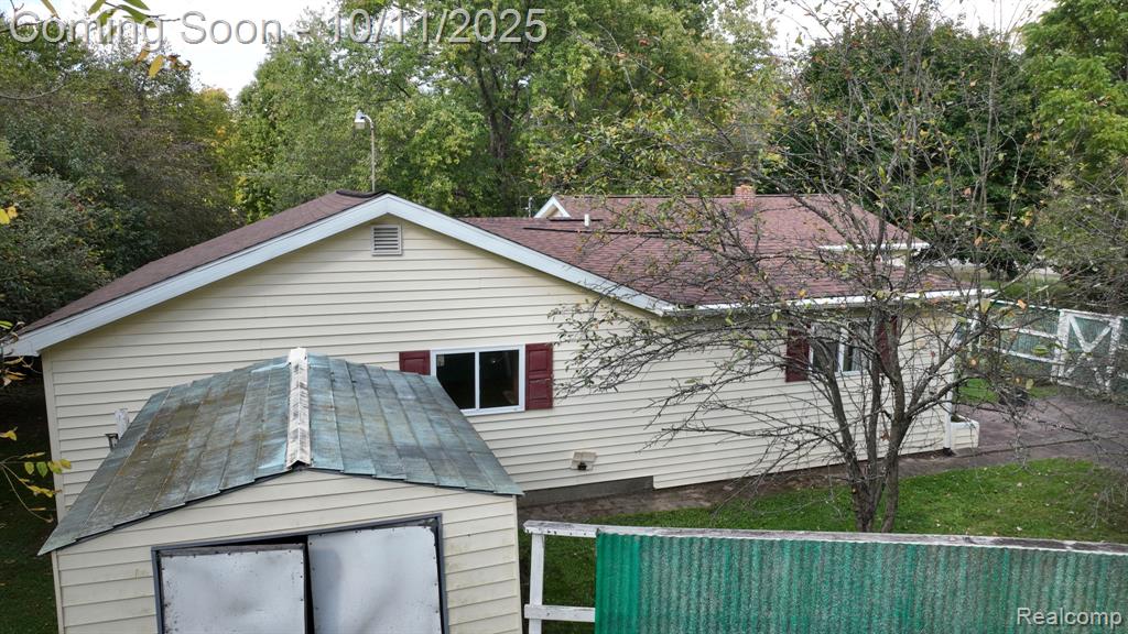 6444 Lucas Road, Flint, MI 48506 — Photo 42