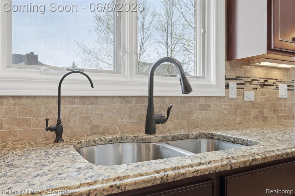 51889 Curtis Court, Northville, MI 48167 — Photo 26