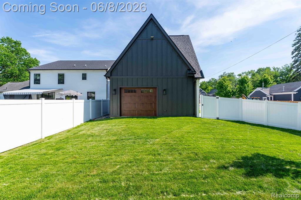 503 GIRARD Avenue, Royal Oak, MI 48073 — Photo 82