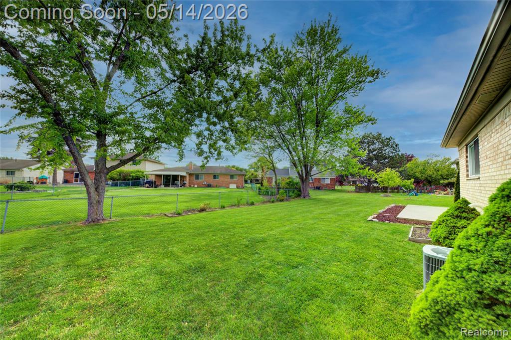 43715 Simsbury Street, Canton, MI 48187 — Photo 44