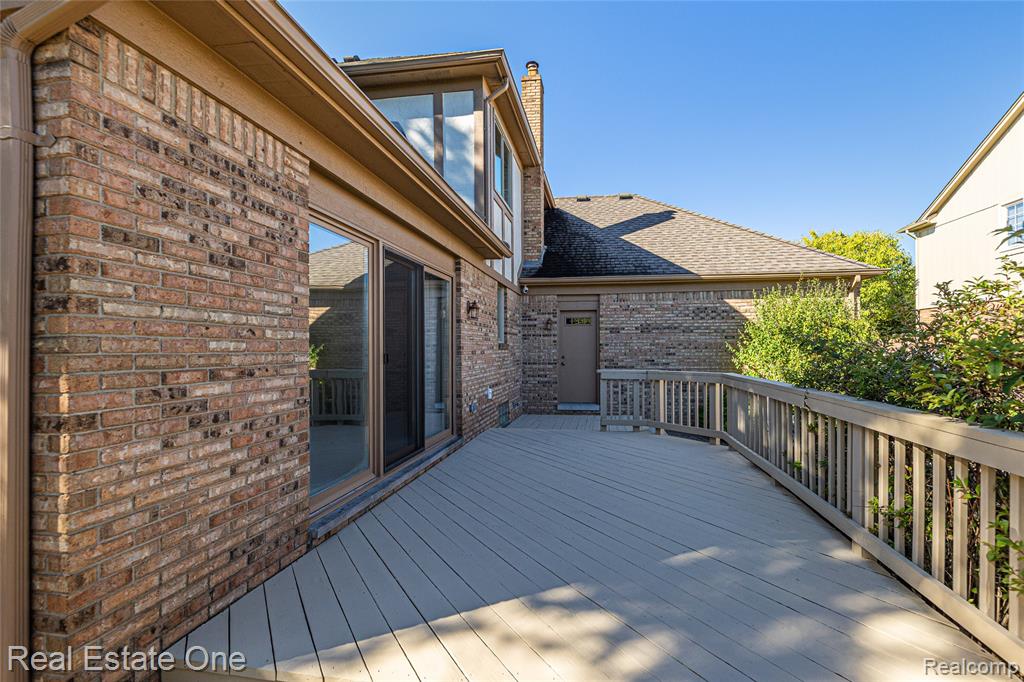 5092 Julian Drive, Troy, MI 48085 — Photo 37