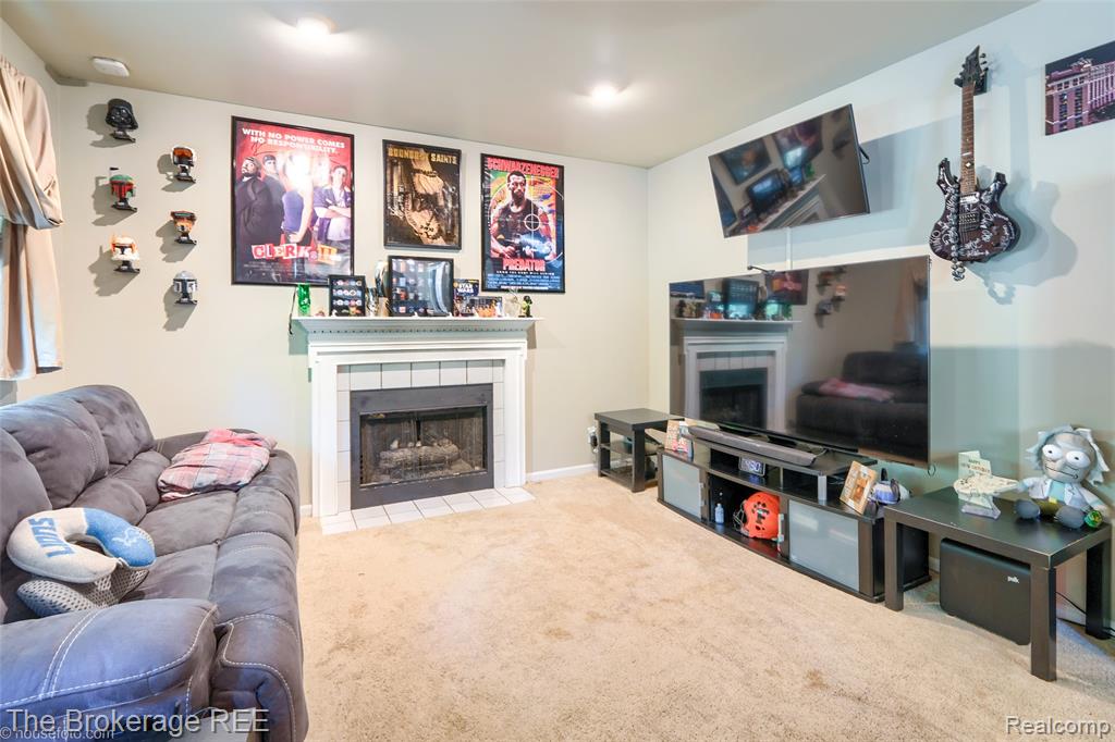 765 3rd Street, Fenton, MI 48430 — Photo 17