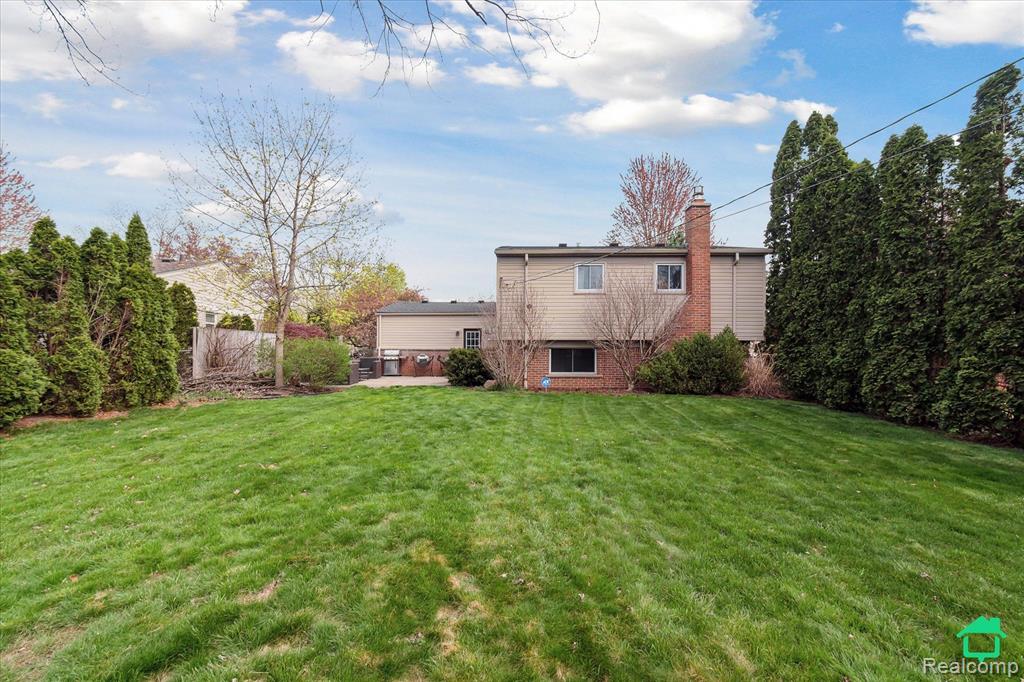 40807 Ivywood Lane, Plymouth, MI 48170 — Photo 42