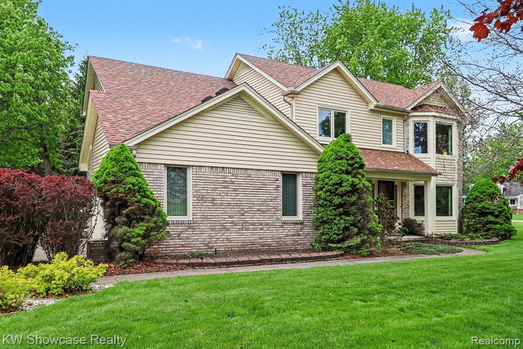 10100 Abrams, Brighton, MI 48114 — Photo 24