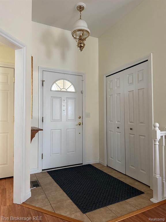 9133 PEMBROOK Drive, Davison, MI 48423 — Photo 29