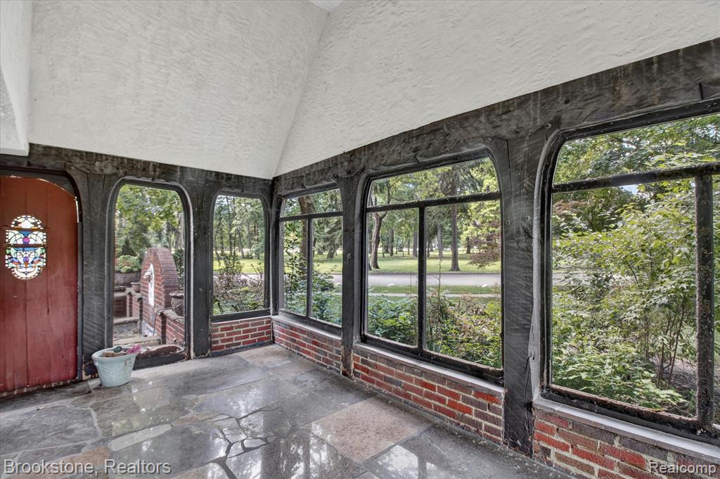 1735 Lincolnshire Drive, Highland Park, MI 48203 — Photo 14