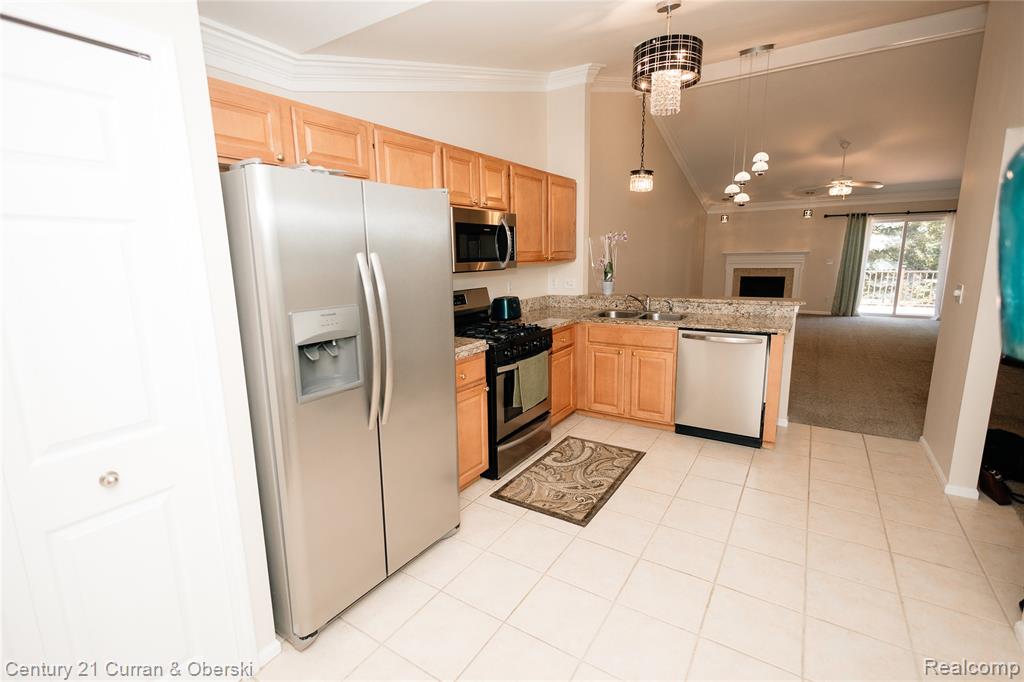 22664 Woodcreek Drive, 93, Taylor, MI 48180 — Photo 4