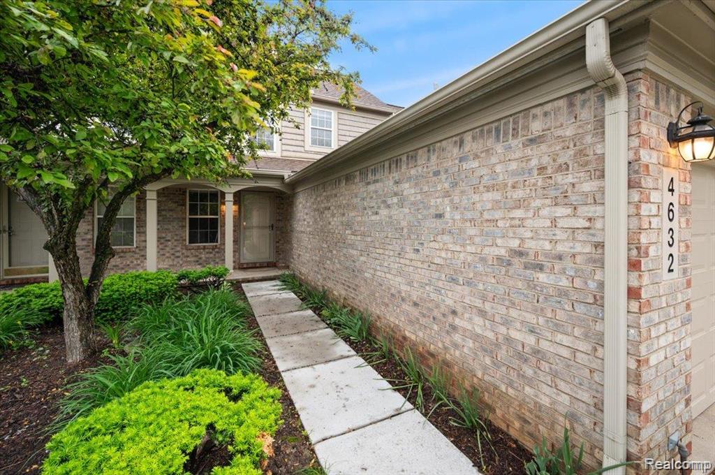 4632 Hunters Circle W, Canton, MI 48188 — Photo 4