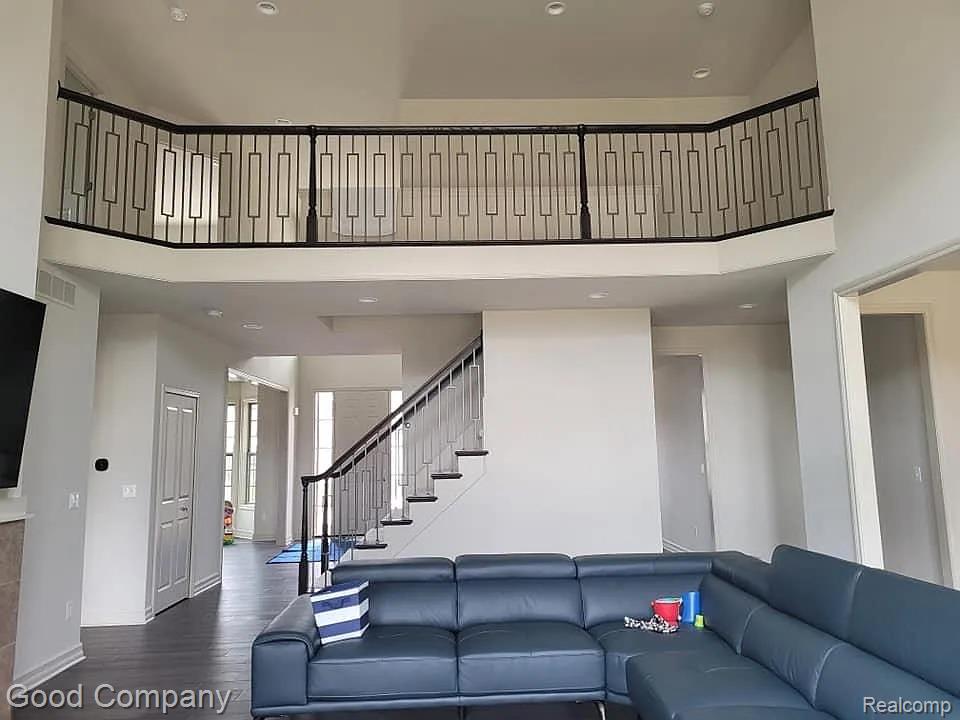 5342 Rangemore Drive, Troy, MI 48085 — Photo 8