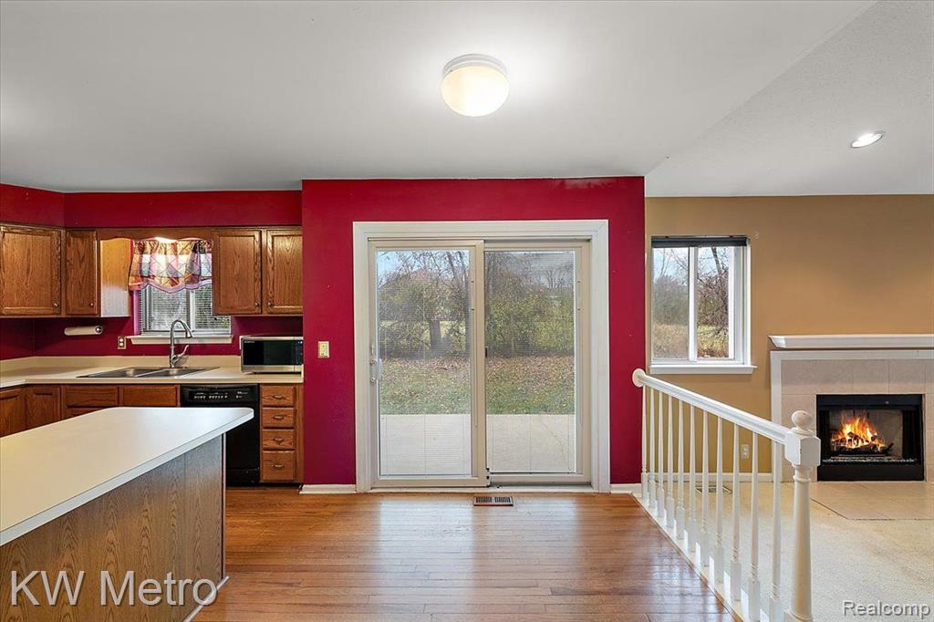 3767 PARKLAWN Drive, Canton, MI 48188 — Photo 27