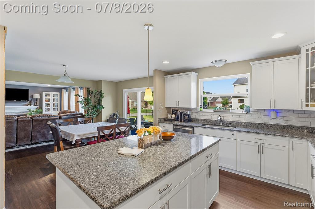 41328 Rugosa Drive, Clinton Twp, MI 48038 — Photo 20