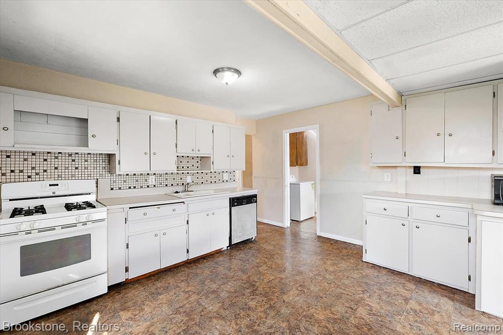 7528 Anna Avenue, Warren, MI 48092 — Photo 8