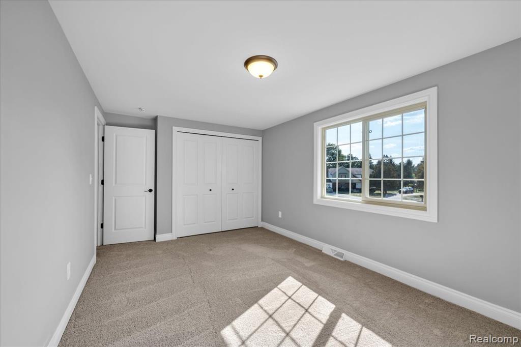 61326 Woodstock Court, Washington, MI — Photo 43