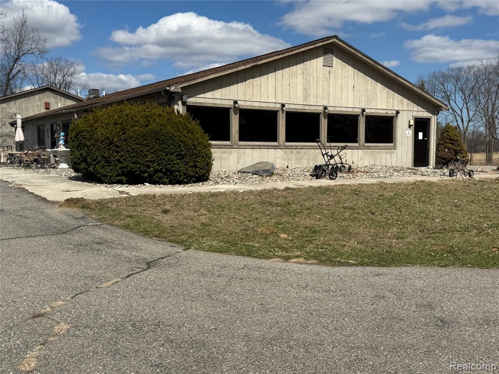 12915 Sumpter Road, Carleton, MI 48117 — Photo 5