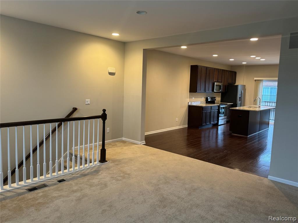 47757 Hillcrest Drive, Northville, MI — Photo 7