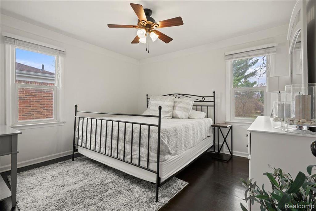 524 E LA SALLE Avenue, Royal Oak, MI 48073 — Photo 26