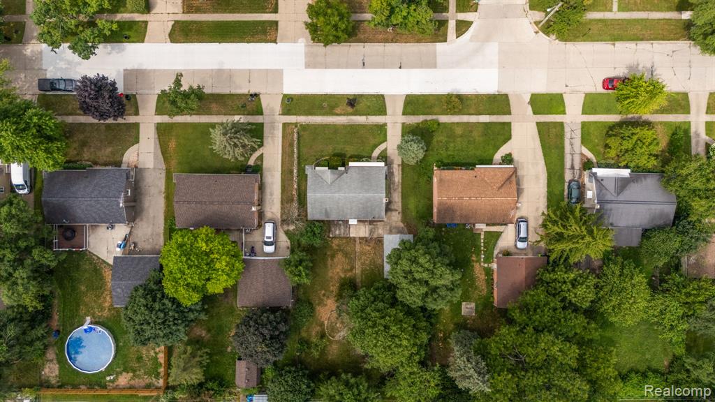790 Friar Drive, Milford, MI 48381 — Photo 7