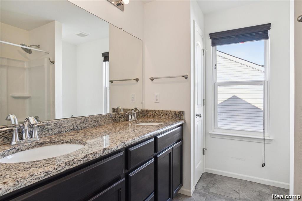 579 Fletcher Street, Wixom, MI — Photo 35