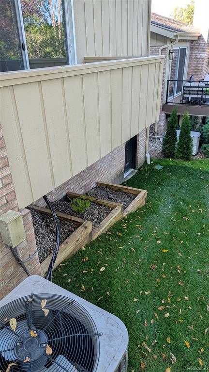 2014 Waldons Court S, West Bloomfield, MI — Photo 24