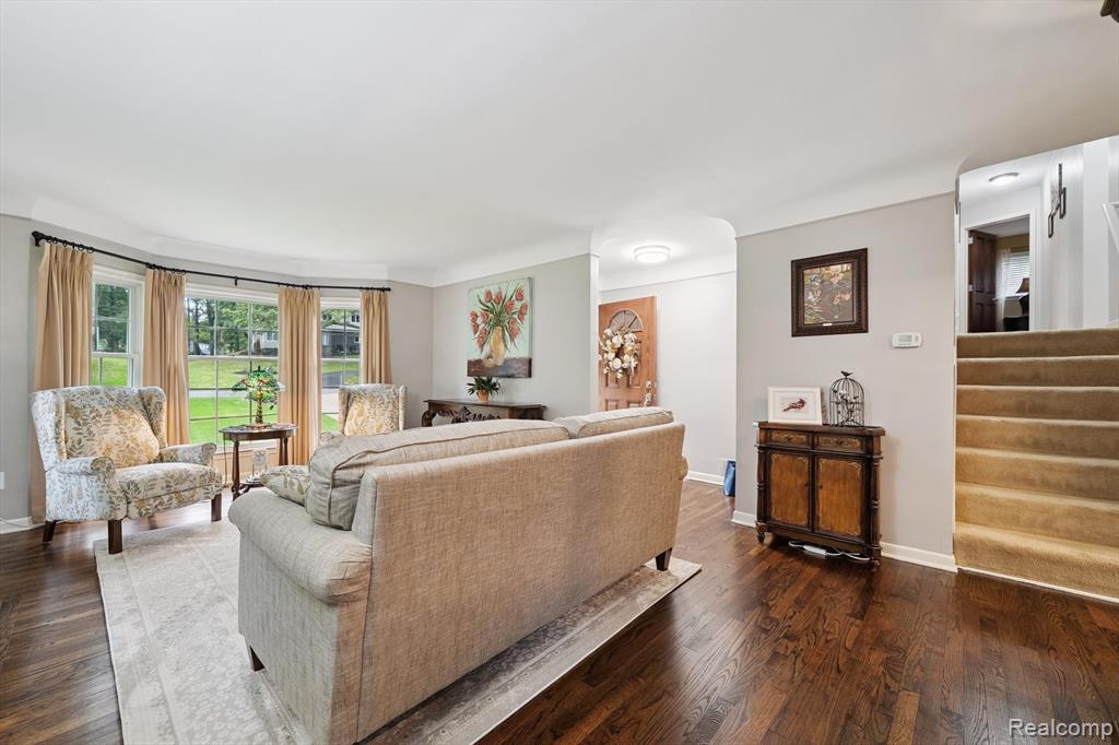 425 Kendry Avenue, Bloomfield Hills, MI 48302 — Photo 9