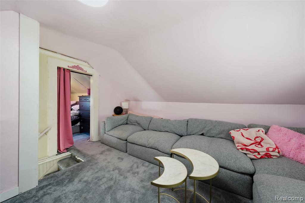 991 E Euclid Street, Detroit, MI 48211 — Photo 34