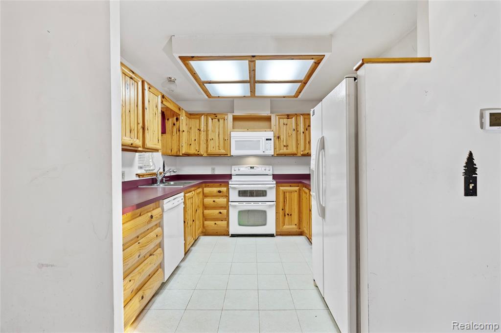 11154 Gale Road, Otisville, MI 48463 — Photo 2