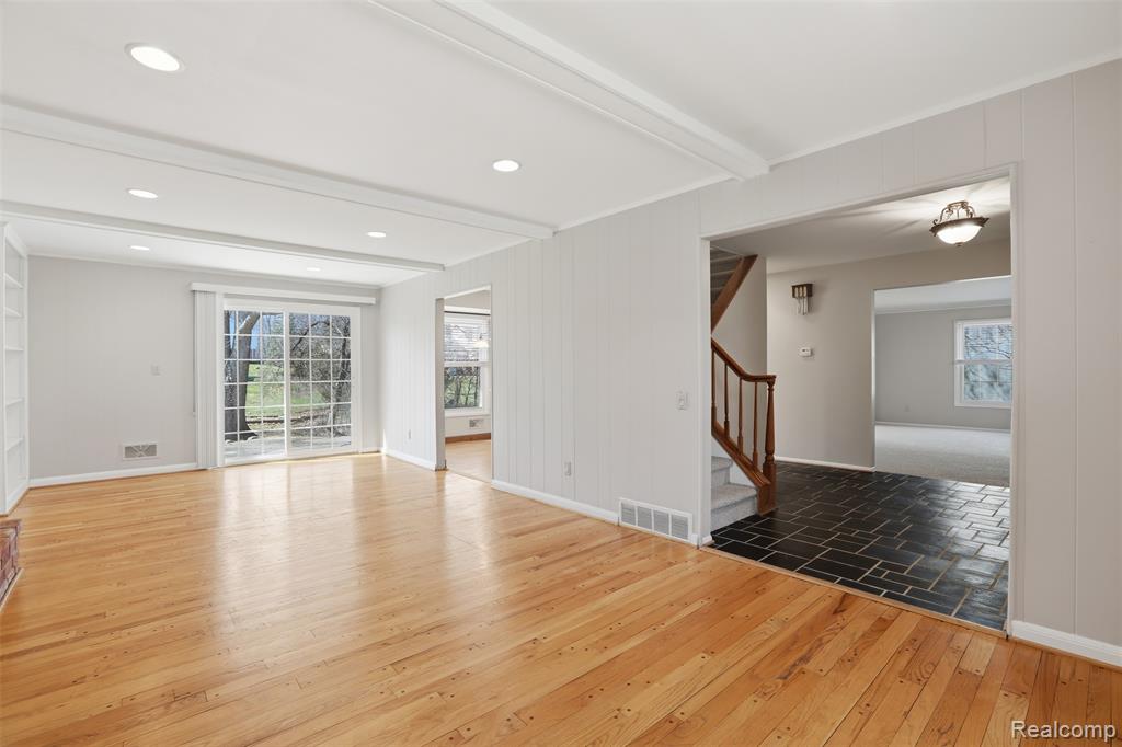 5972 Barnstable Court, West Bloomfield, MI — Photo 23