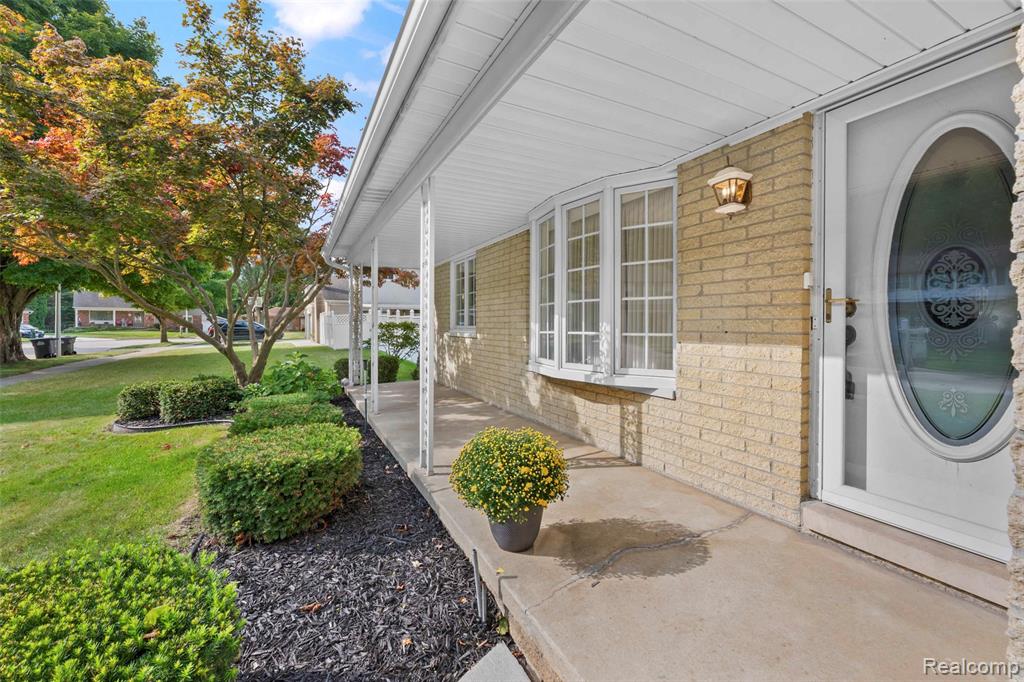 9450 Continental Drive, Taylor, MI 48180 — Photo 4