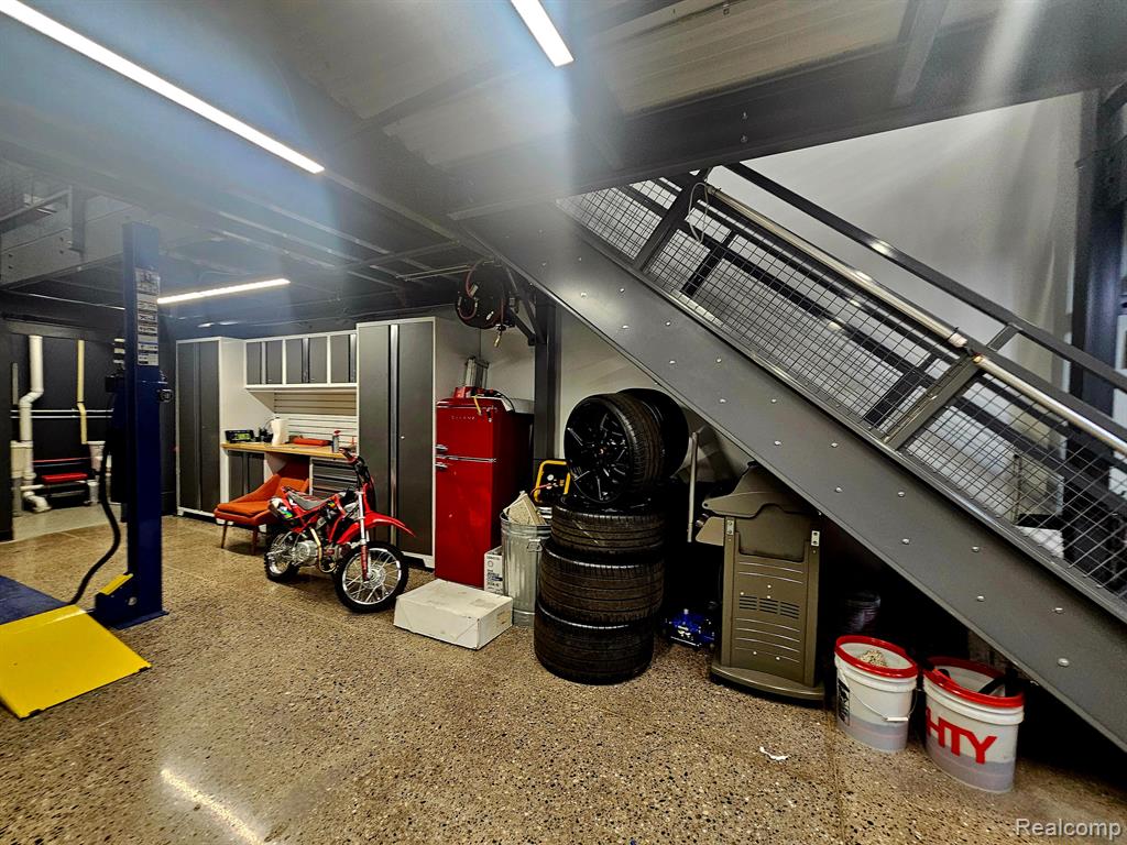 48 PIT Lane, Pontiac, MI 48341 — Photo 15