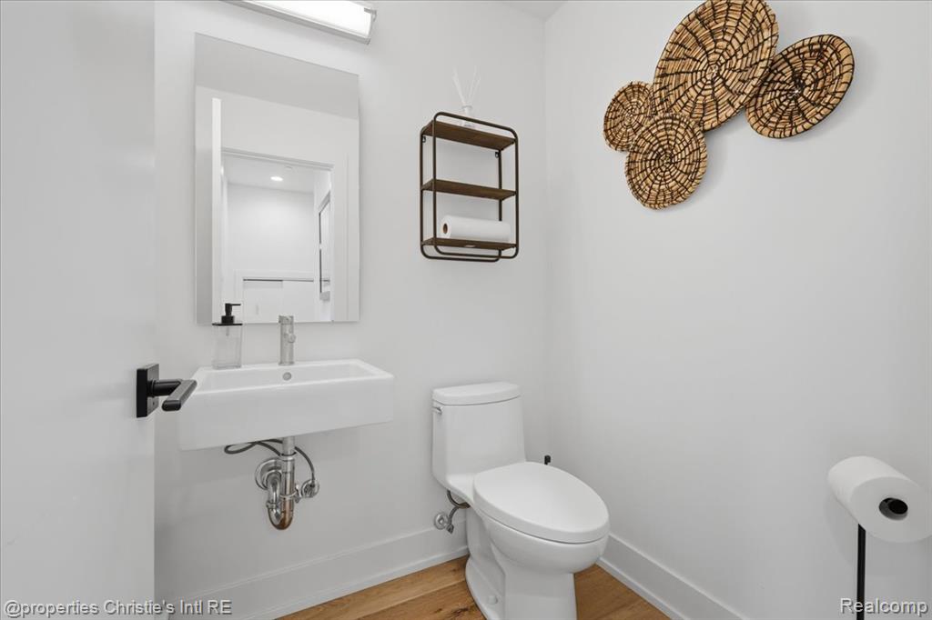 2813 Brush Street, Detroit, MI 48201 — Photo 8