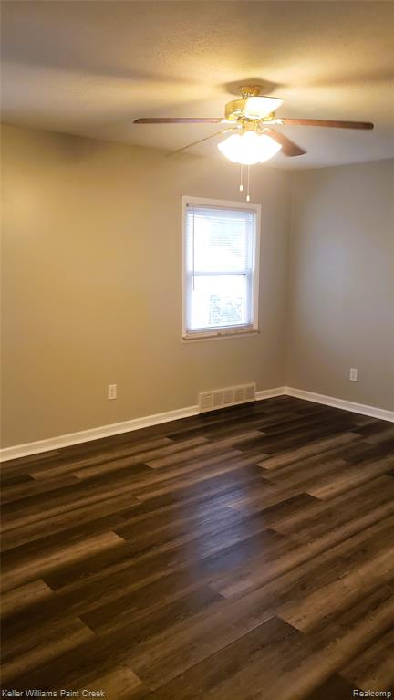 138 W Strathmore Avenue, Pontiac, MI 48340 — Photo 5