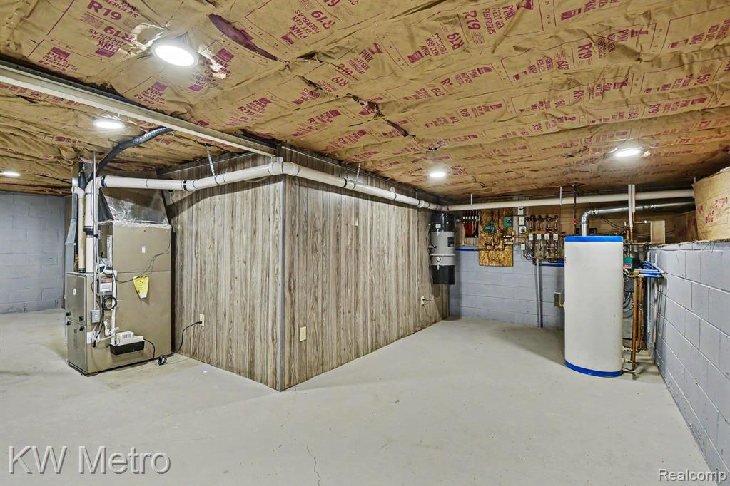 2682 E Haskell Lake Road, Harrison, MI 48625 — Photo 35