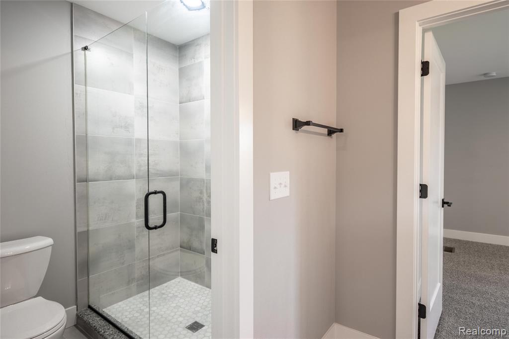 5344 Birch Drive, Springfield, MI — Photo 38