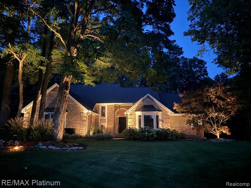4355 Oak Pointe Drive, Brighton, MI 48116 — Photo 6